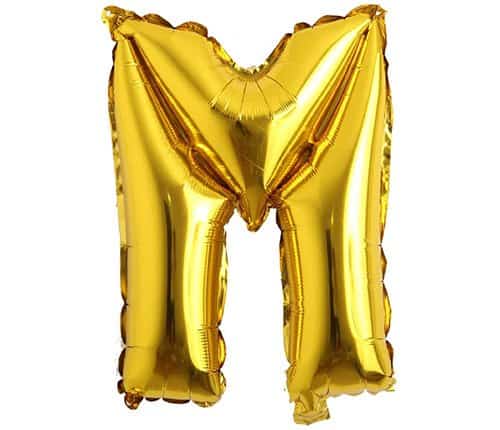 字母M氣球
